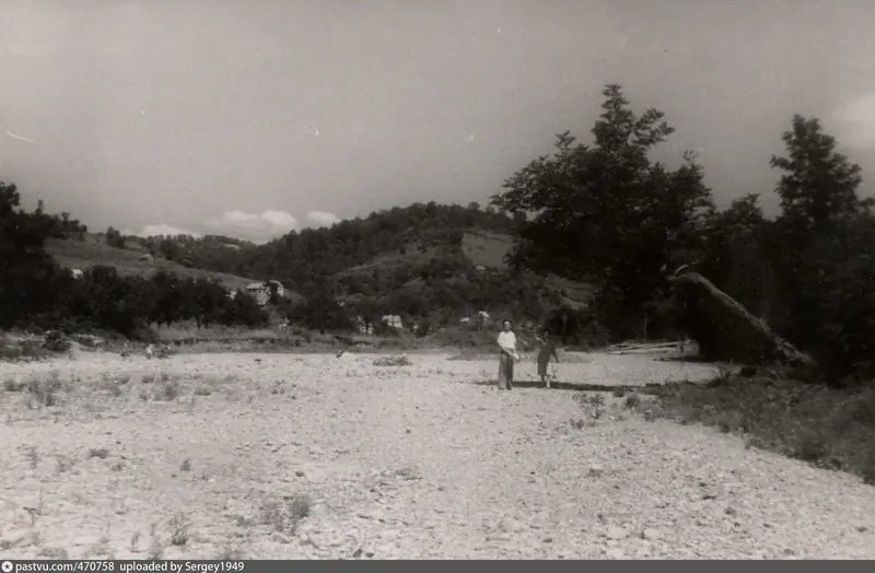 Посёлок Лоо, 1958 год